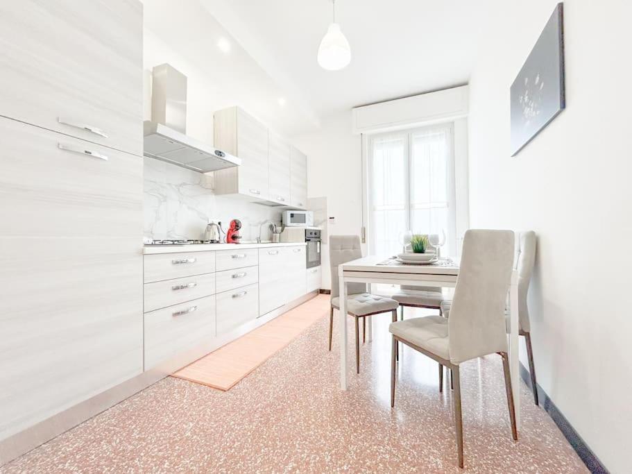 Elegant Apartment - Wifi - Smart Tv - Netflix Genoa Exterior photo